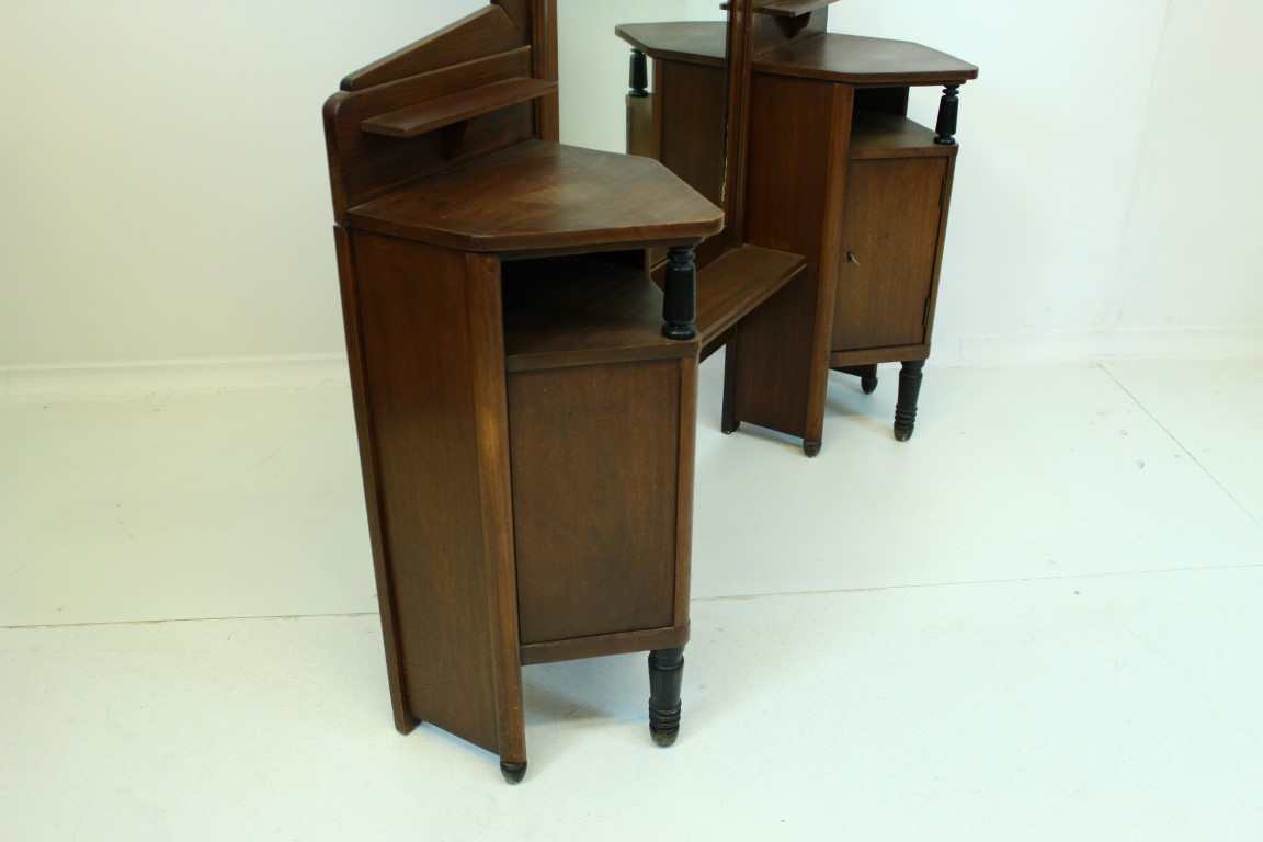 Amsterdamse School kaptafel