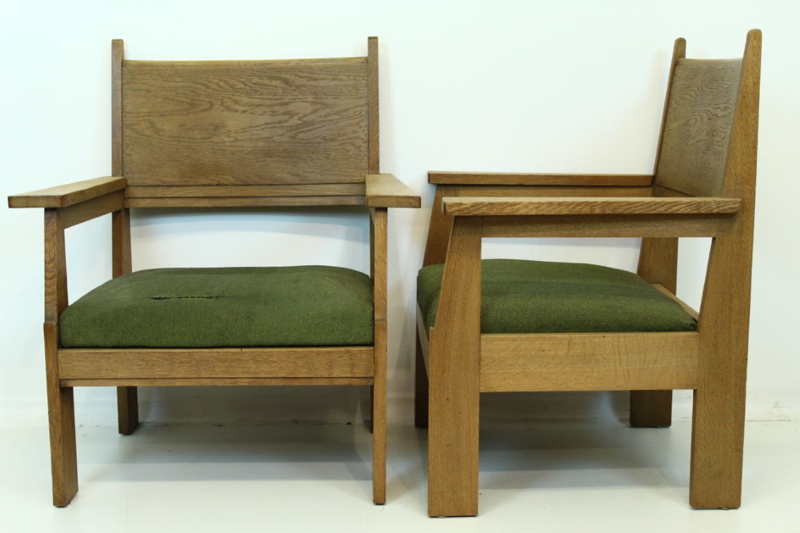 Twee fauteuils Haagse School J. Brunott