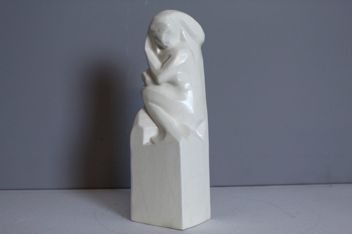 Hildo Krop Beeldje “Mensfiguur”