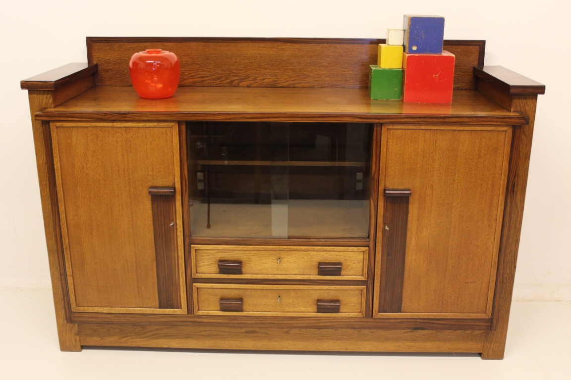 Haagse School dressoir