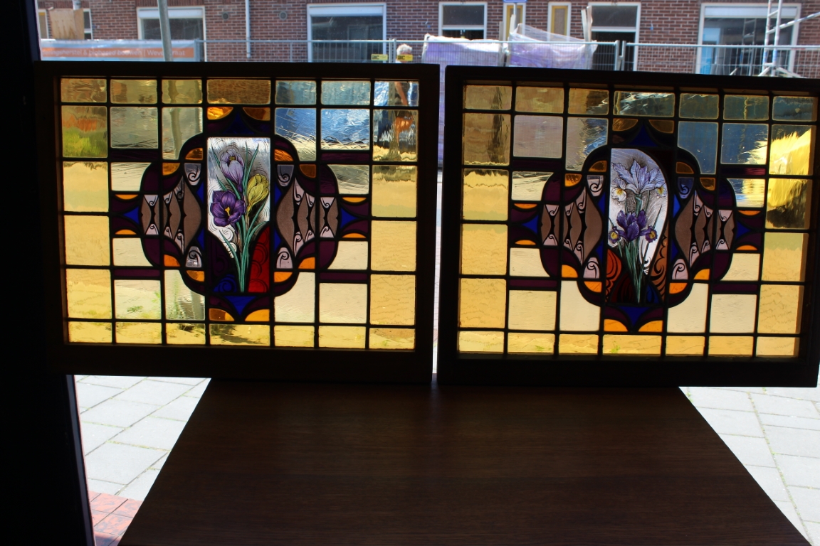 Amsterdamse School glas in lood ramen 2x