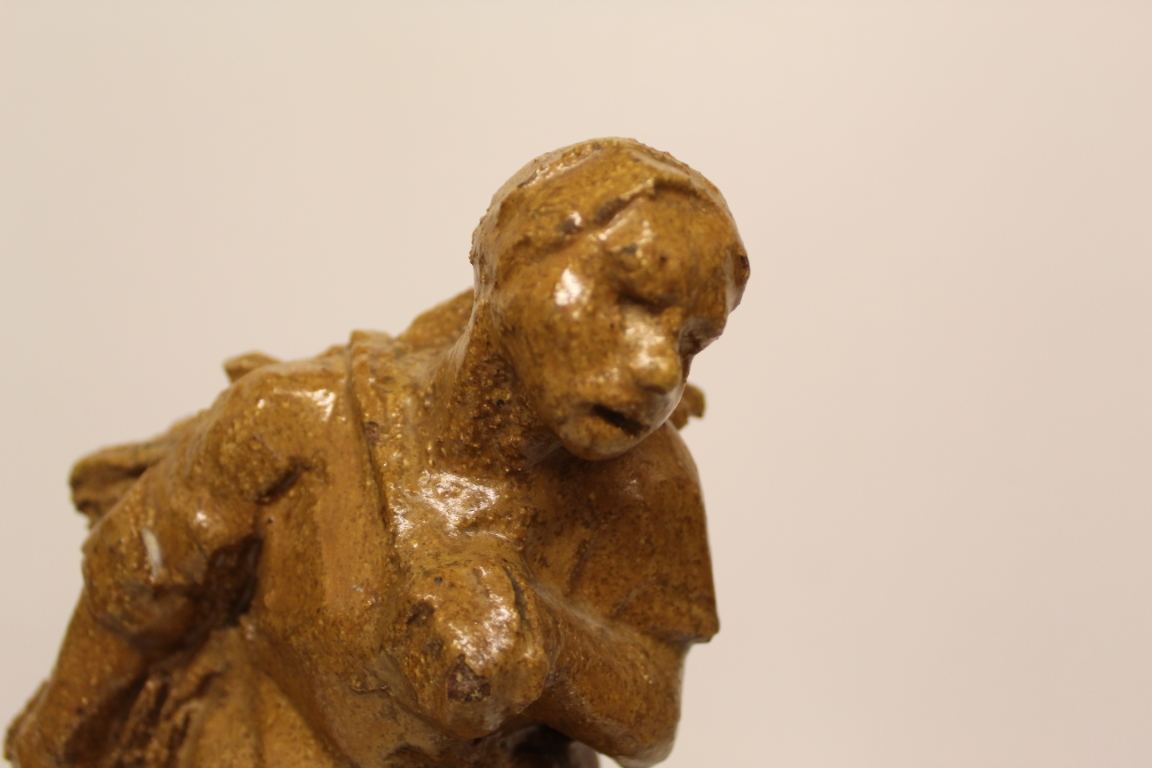 Beeld van gebakken klein Cornelis de Bruin