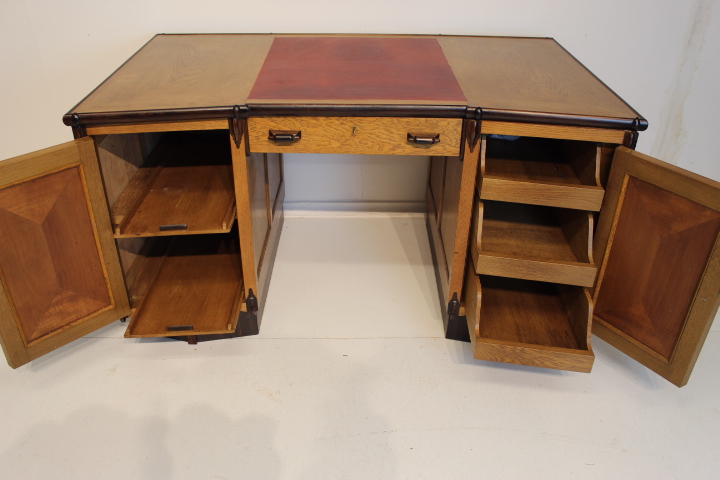 Amsterdamse School bureau DAS Overveen