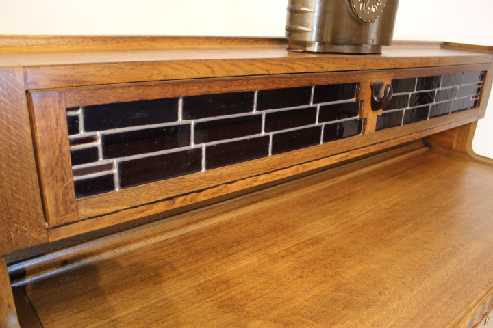 Hildo Krop Amsterdamse School dressoir