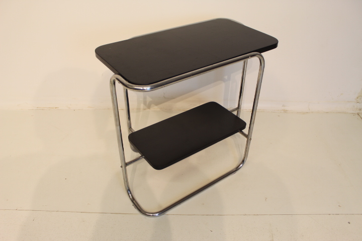 Bauhaus stijl theetafel