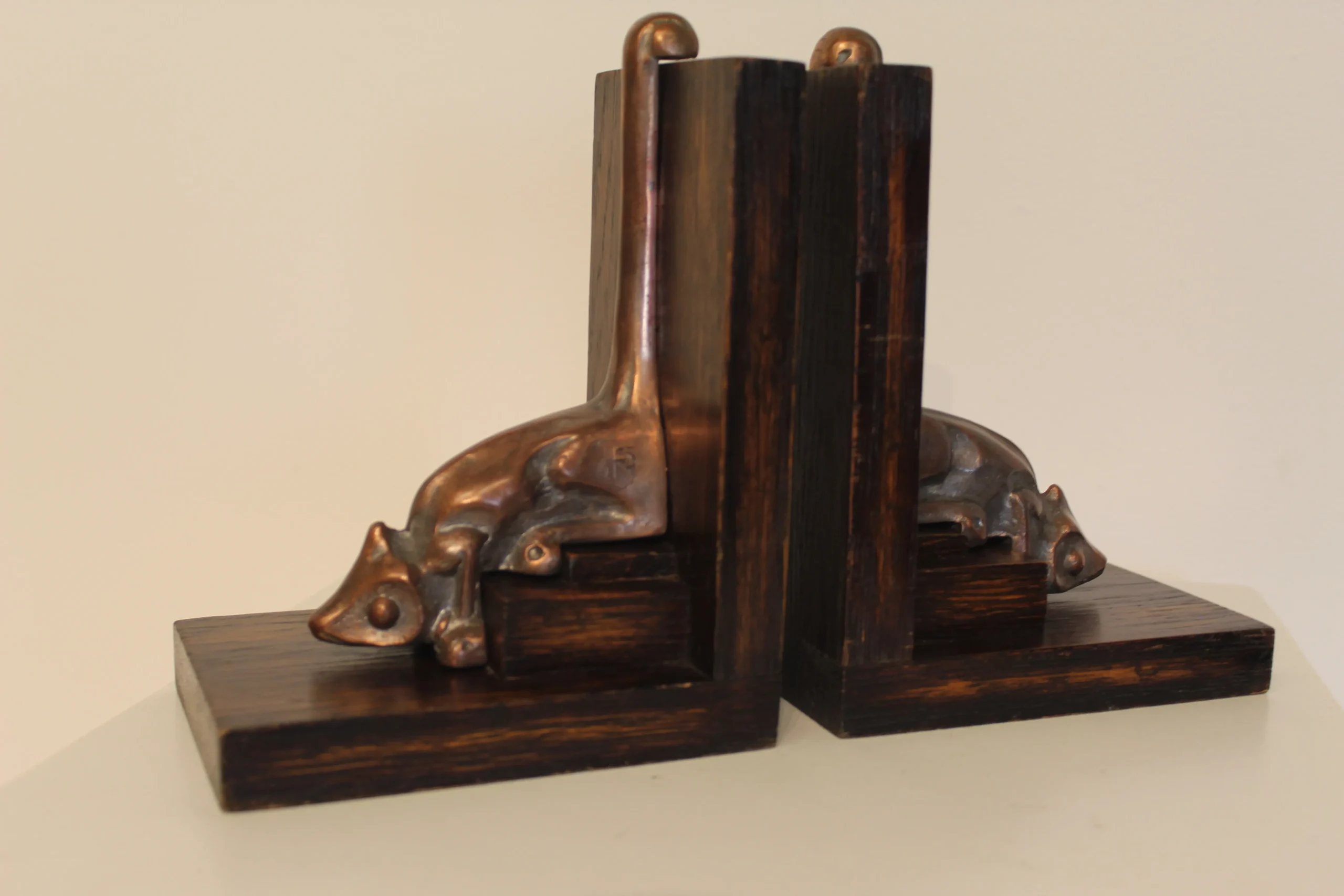 Boekensteunen Nel Bakema Amsterdamse School