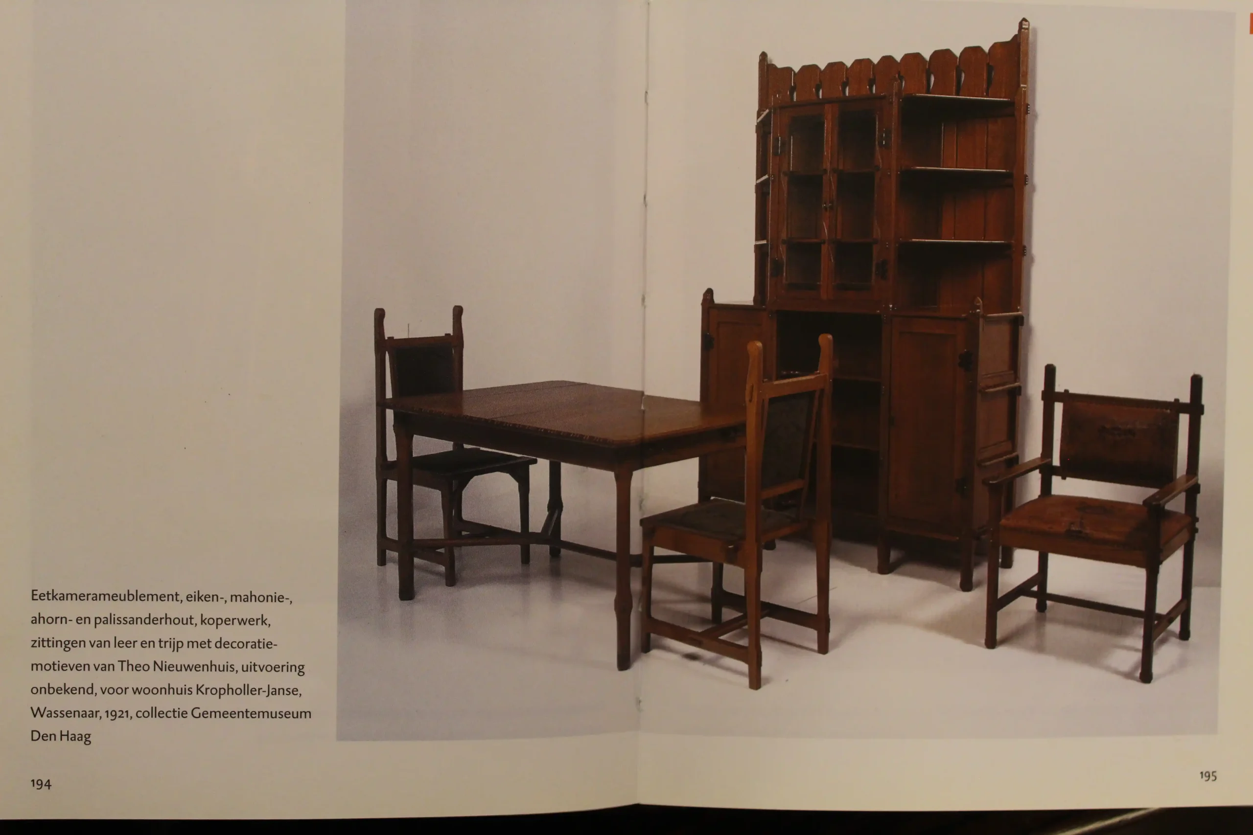 A.J. Kropholler stoel (4x) Nieuwe kunst