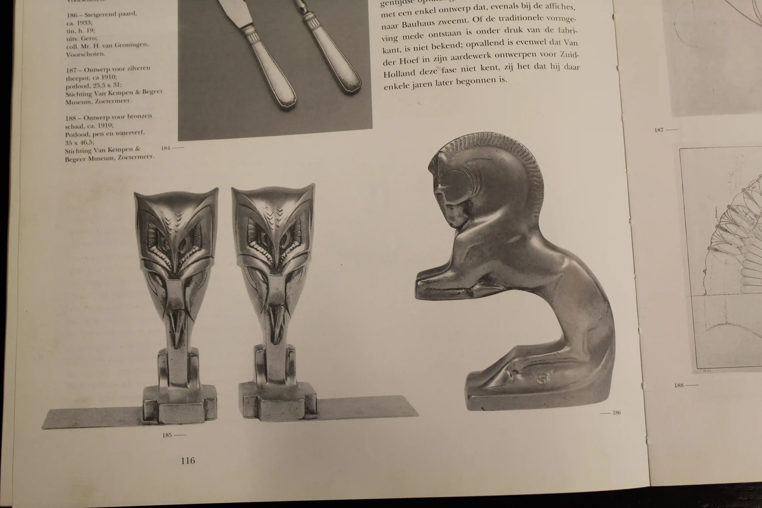 Chris van der Hoef boekensteunen uilen Gero