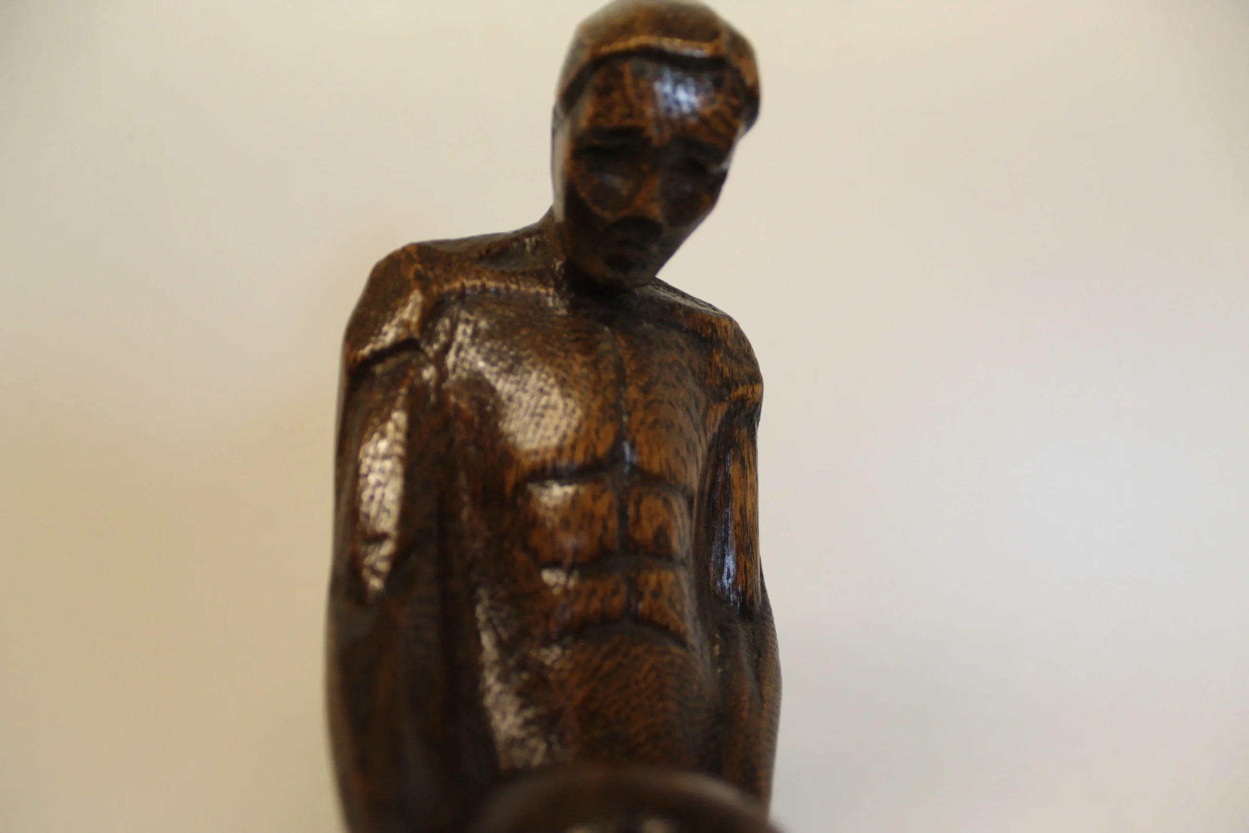 Cris Agterberg houten beeld