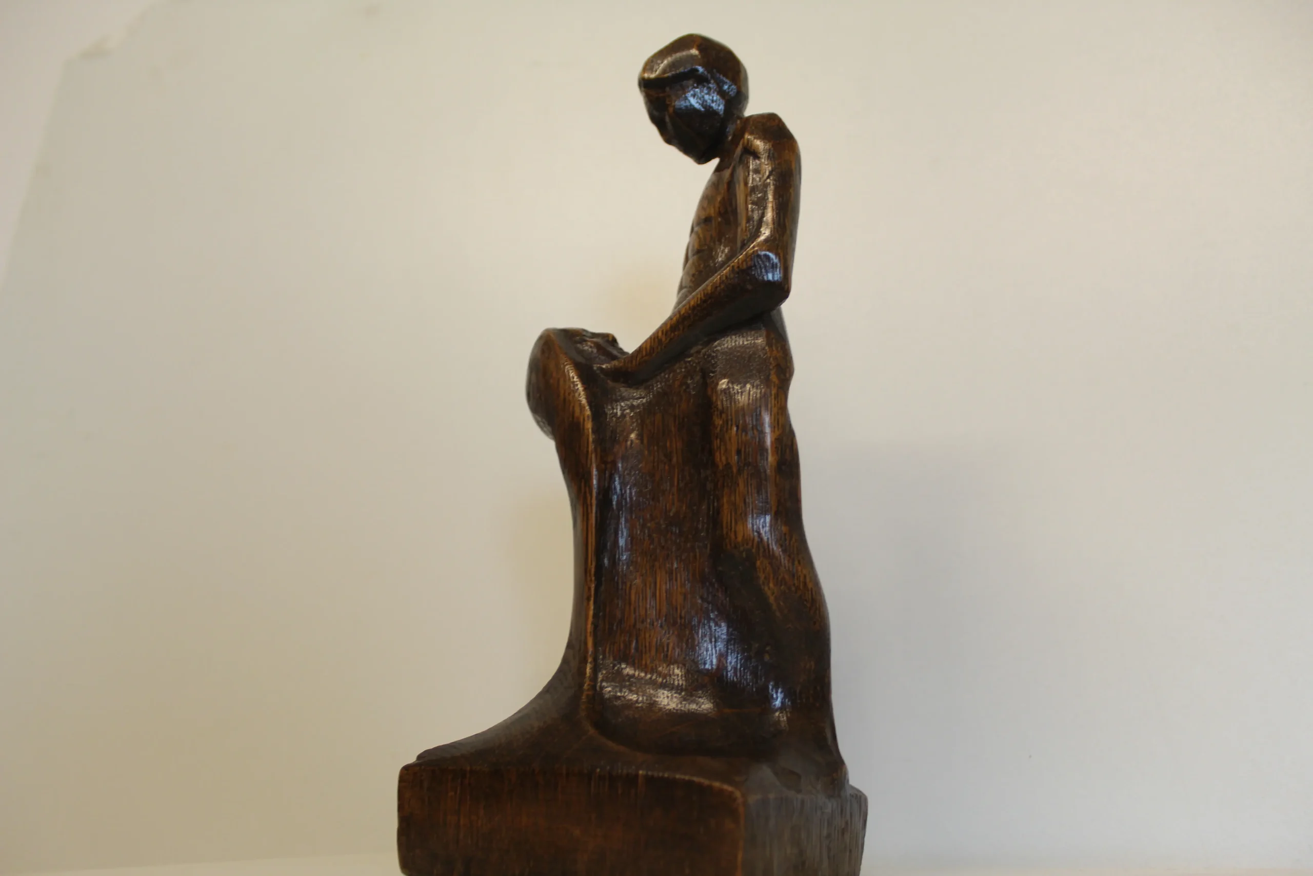 Cris Agterberg houten beeld