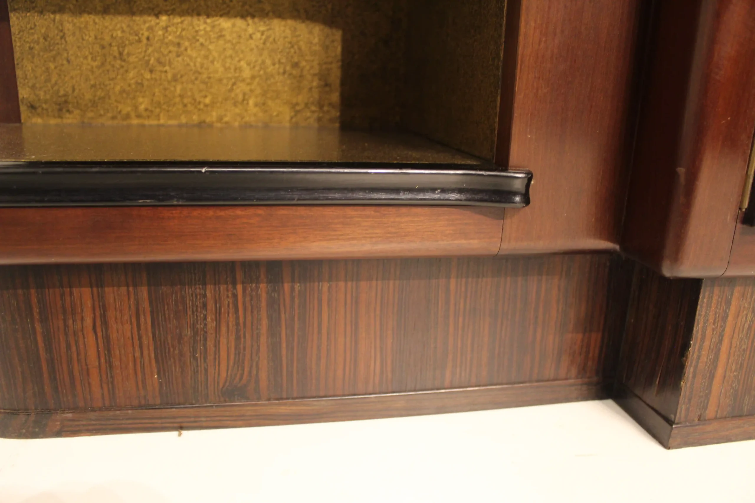 Amsterdamse School Boekenkast F.A. Warners