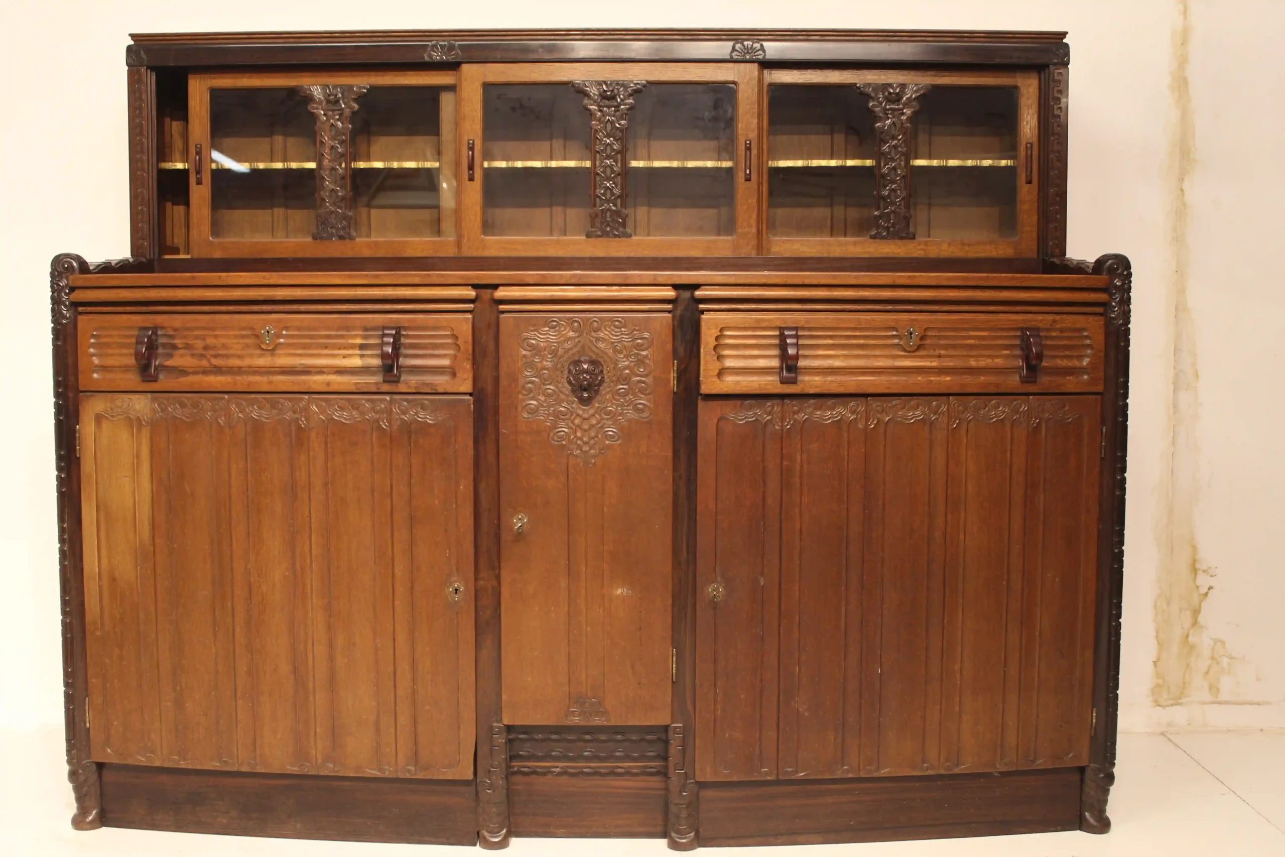 Lion Cachet buffet Nieuwe kunst