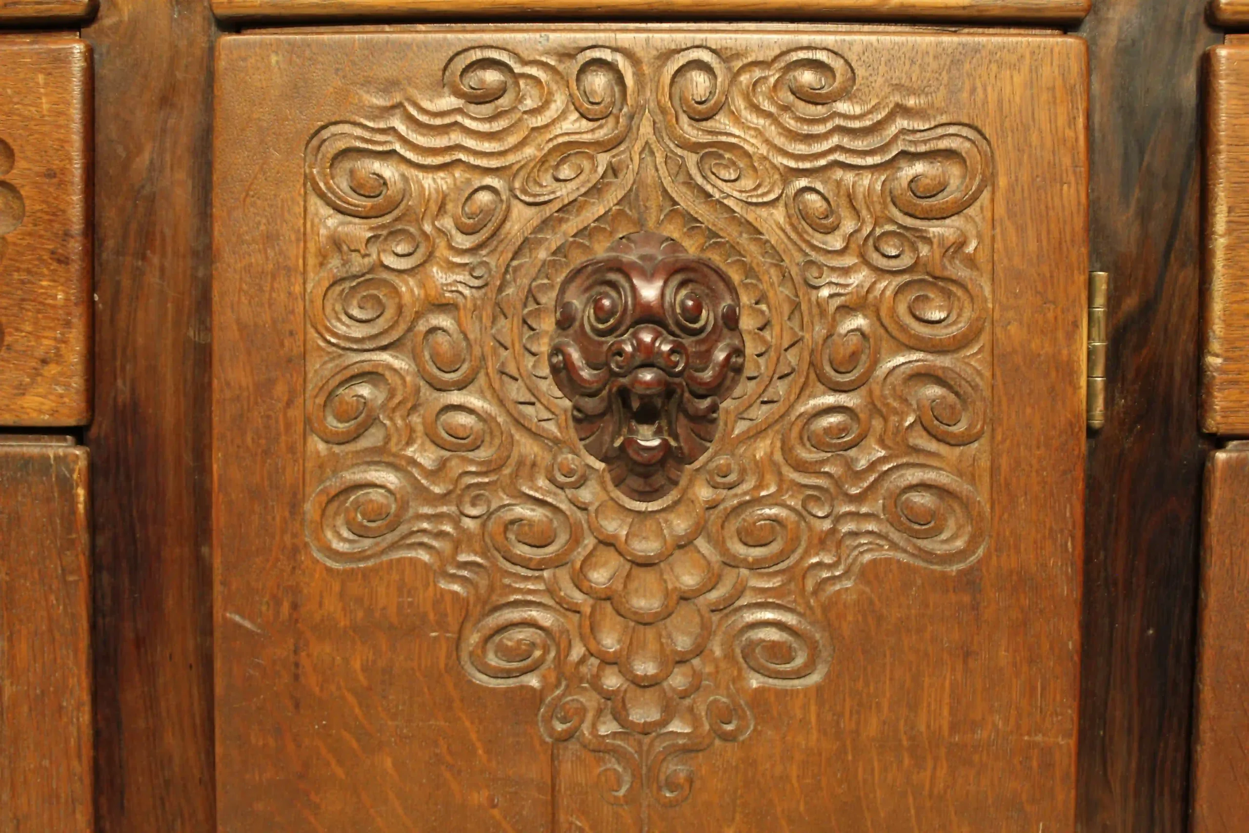 Lion Cachet buffet Nieuwe kunst