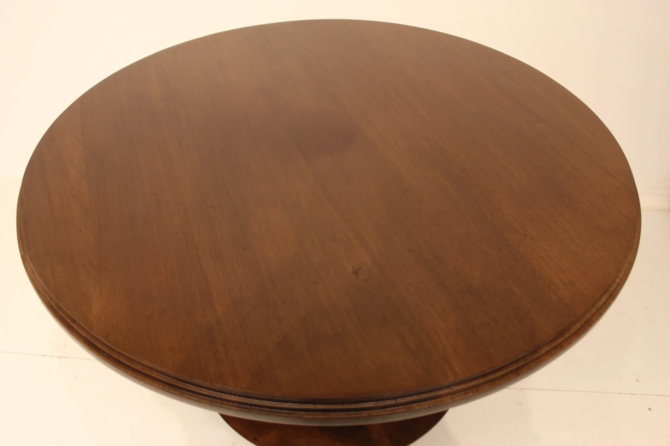 Amsterdamse school salon tafel