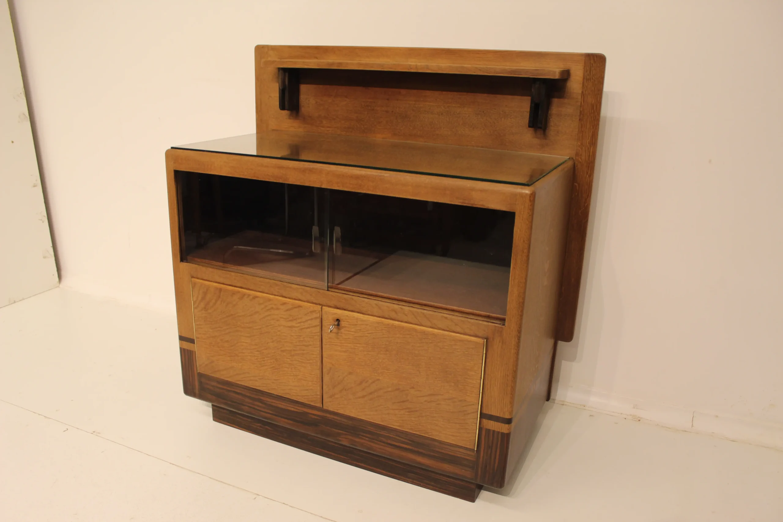 Theemeubel Haagse school Anton Lucas