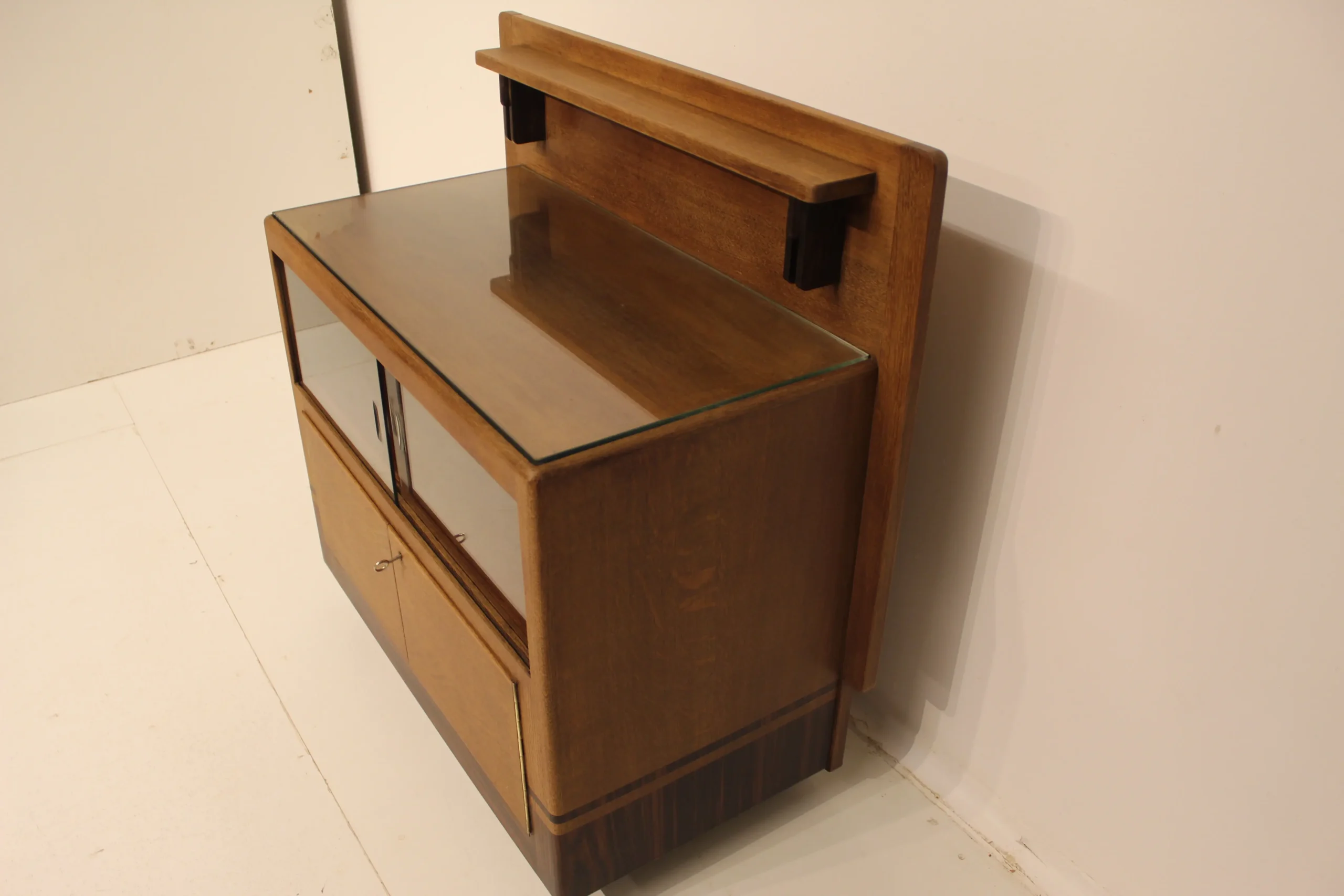 Theemeubel Haagse school Anton Lucas