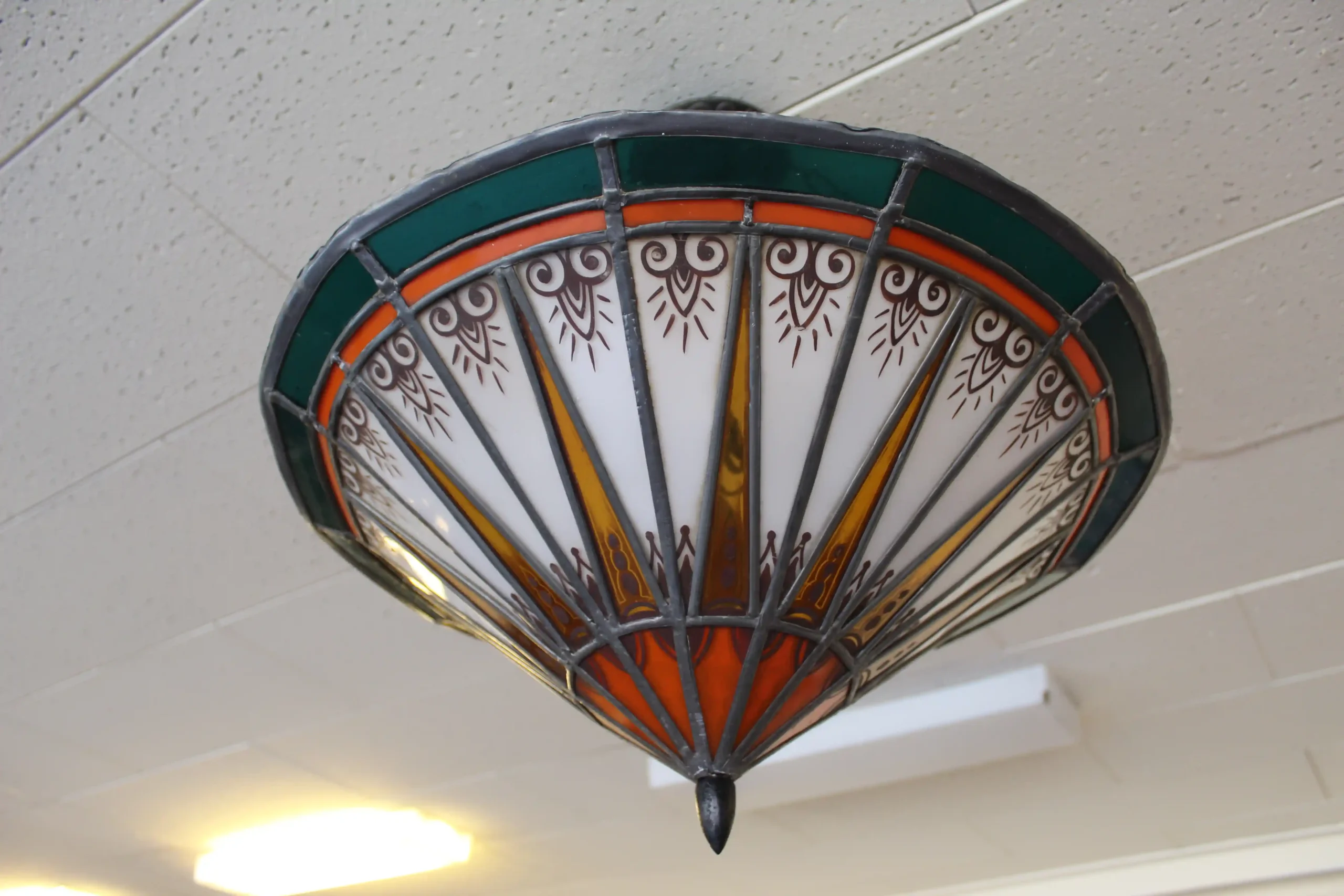 Amsterdamse school gebrandschilderde plafond lamp