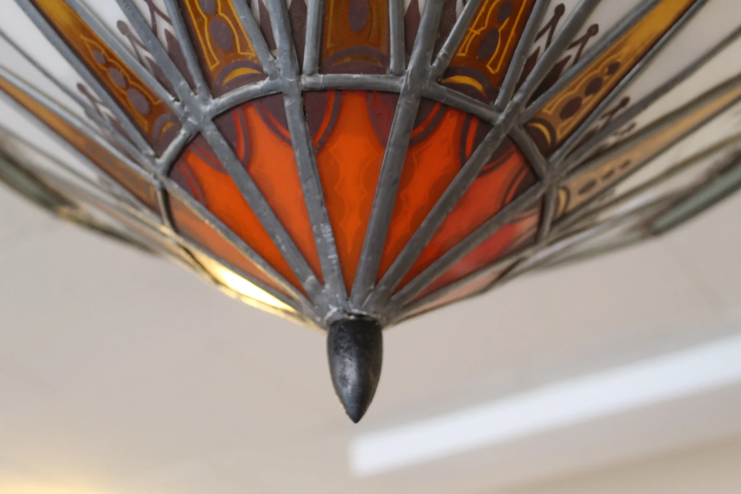 Amsterdamse school gebrandschilderde plafond lamp
