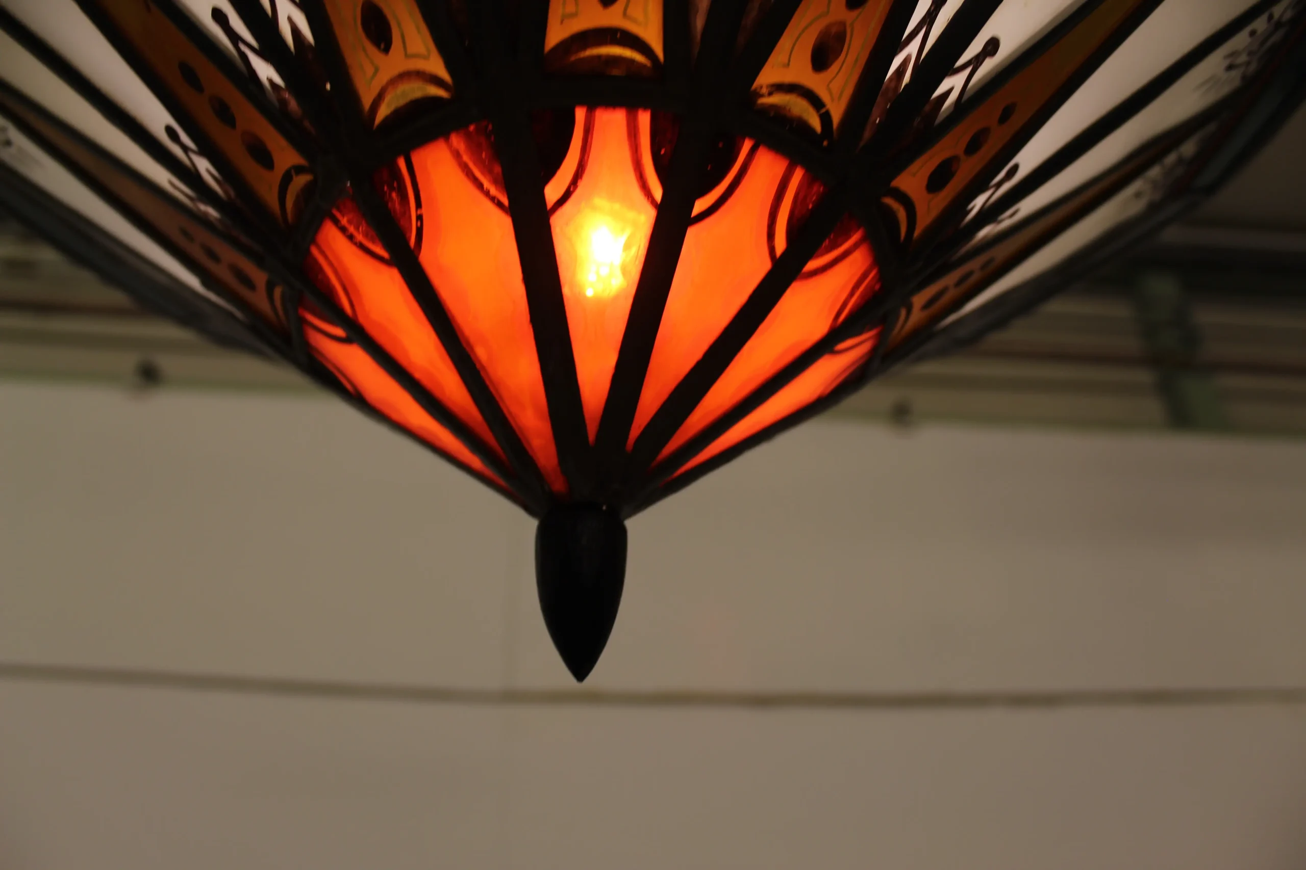 Amsterdamse school gebrandschilderde plafond lamp