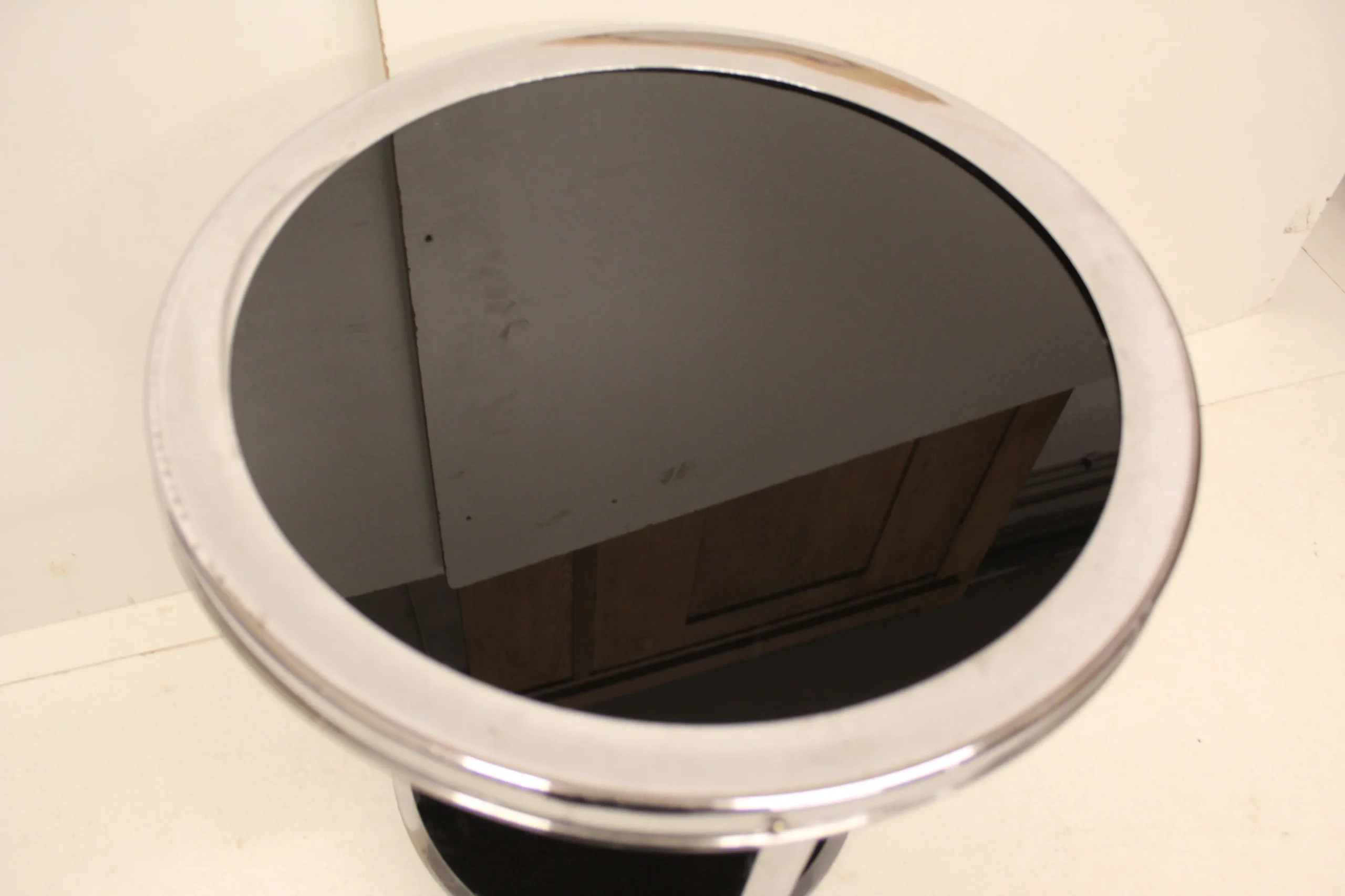 design bijzettafeltje Chrome