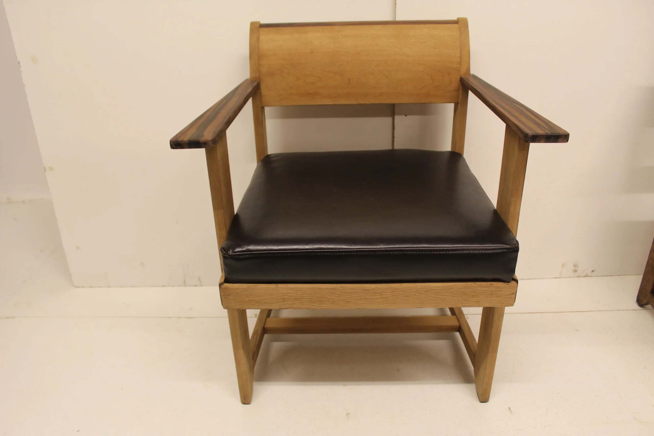 Set van Haagse school fauteuiltjes ontwerp Anton Lucas