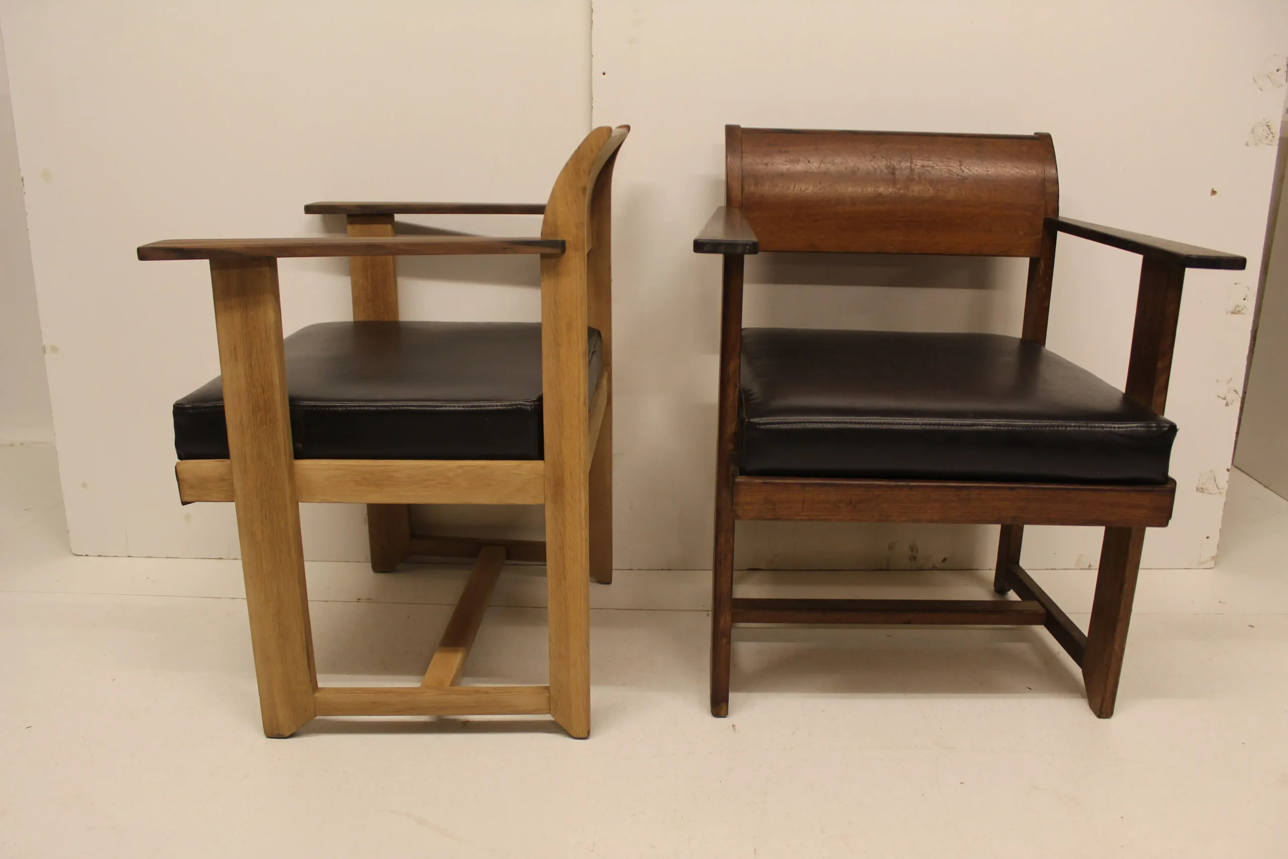 Set van Haagse school fauteuiltjes ontwerp Anton Lucas