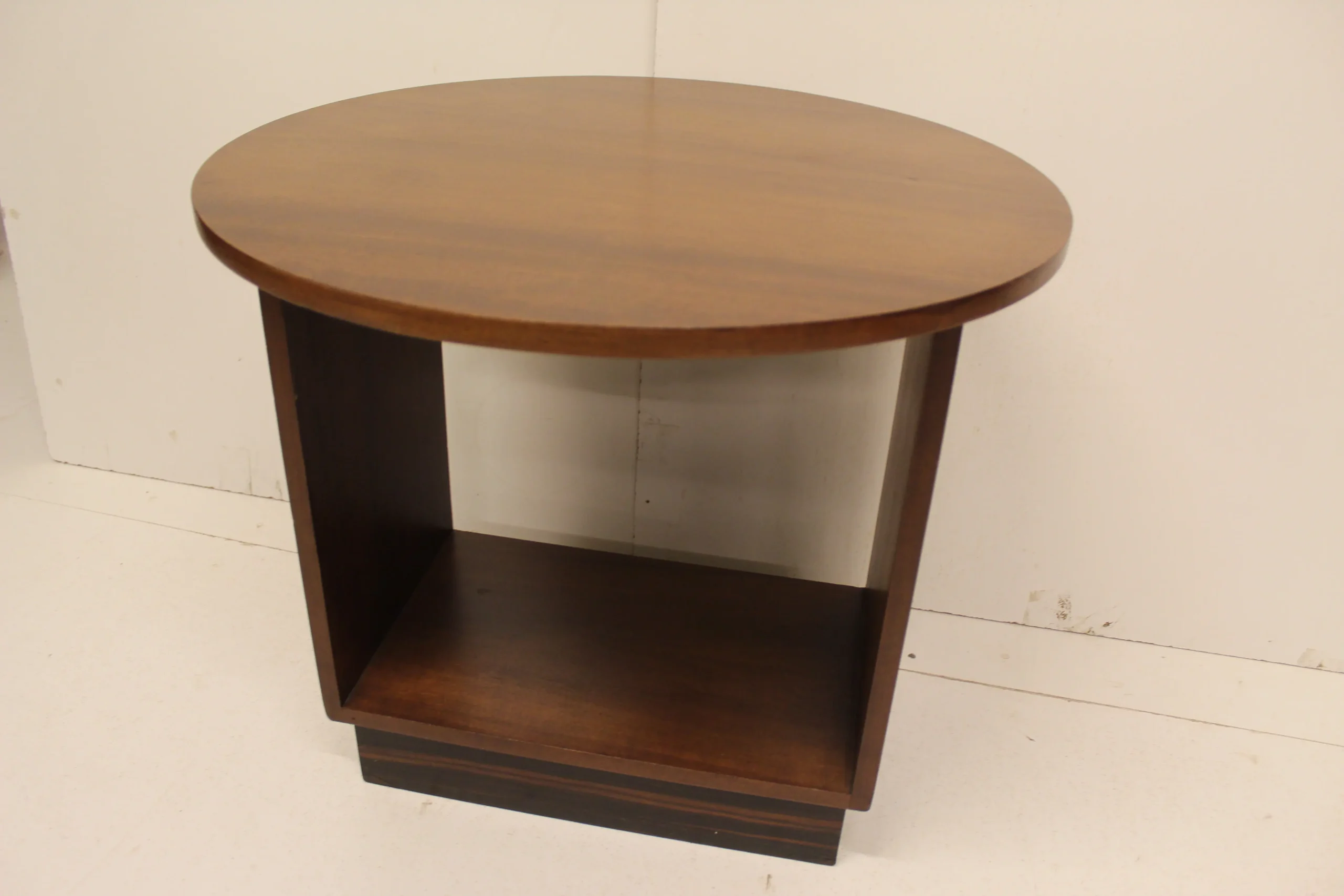 Mooie mahonie houten Haagse school bijzettafel