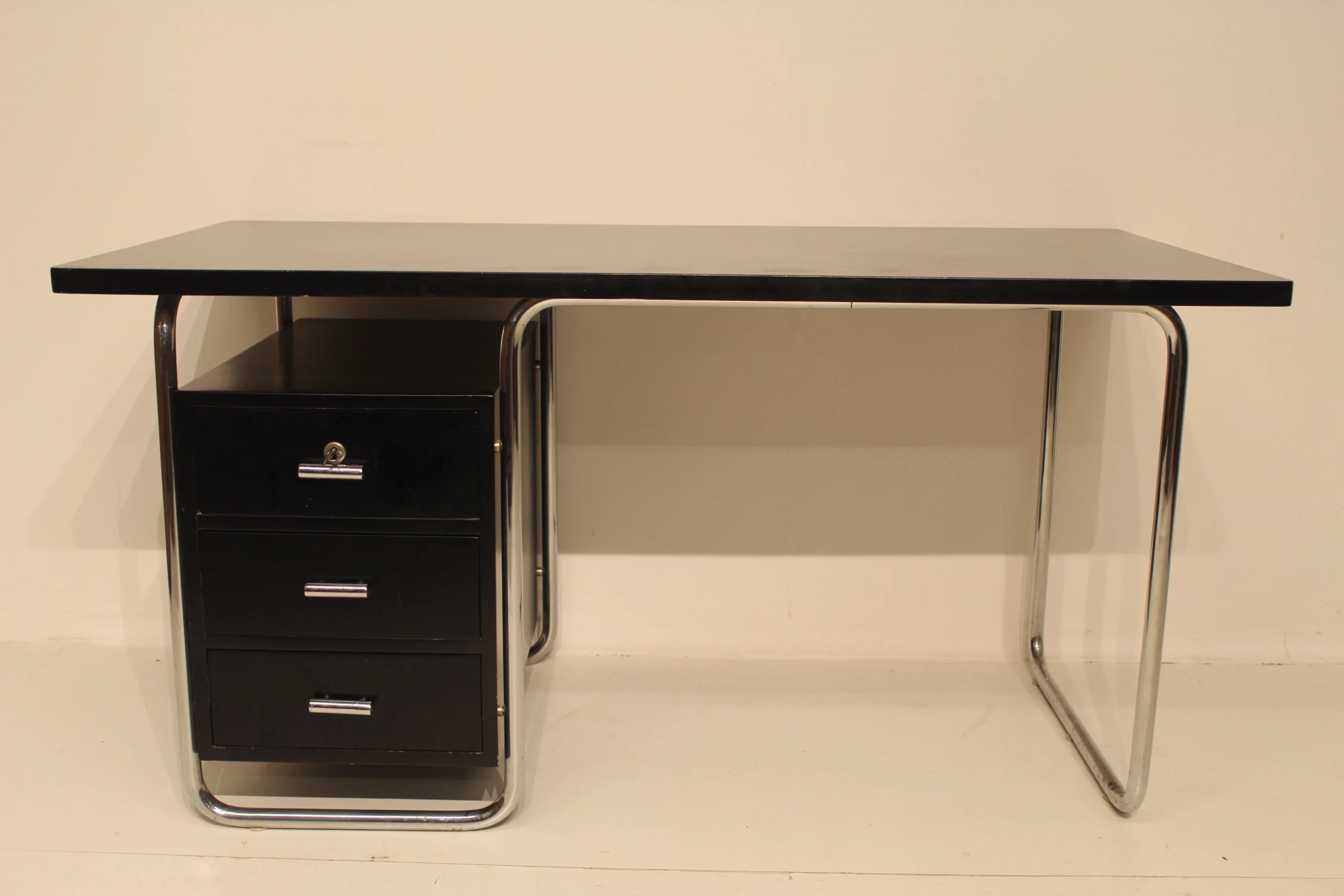 Marcel Breuer Bauhaus stijl bureau