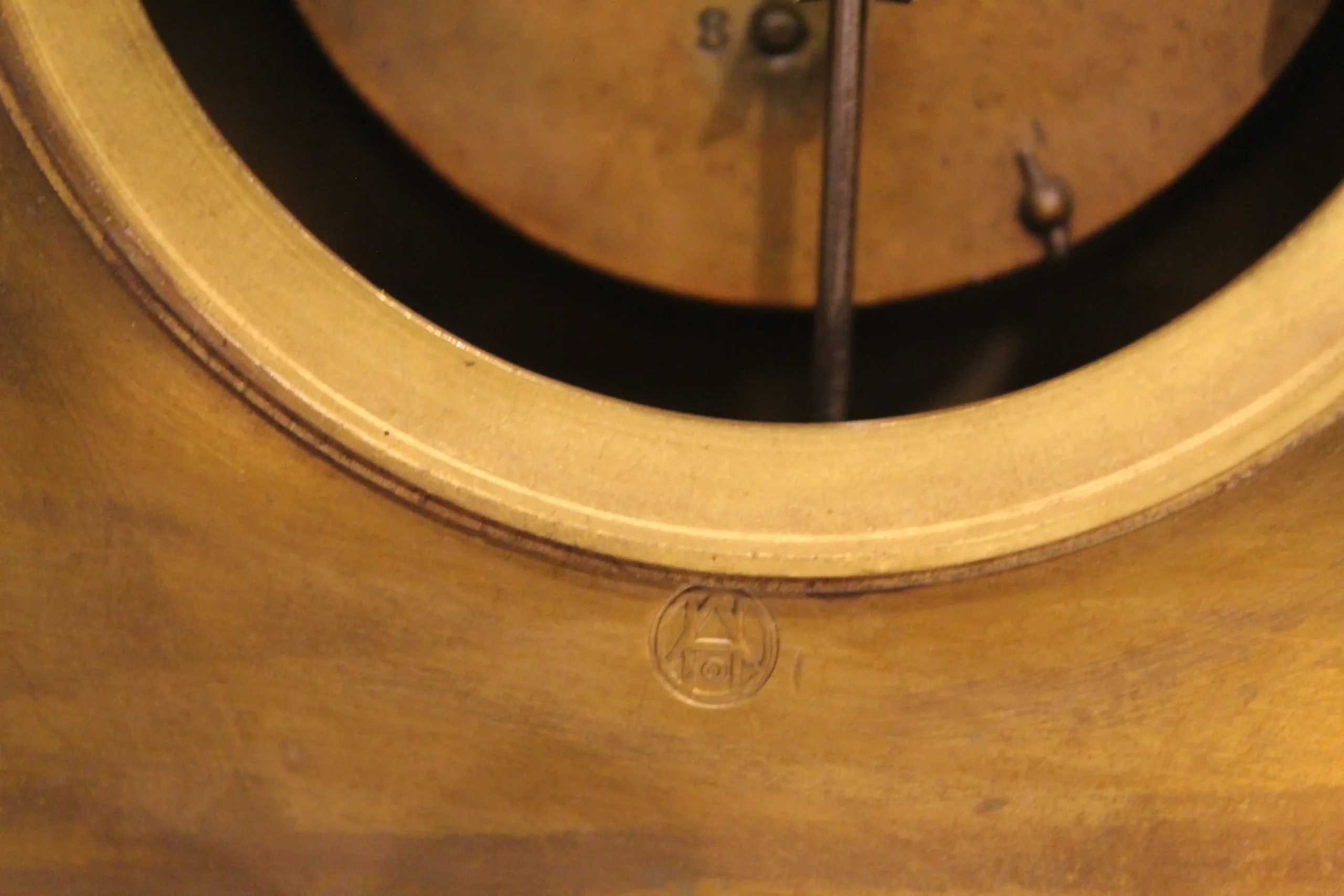 Amstelhoek klok met kandelaren H.P. Berlage