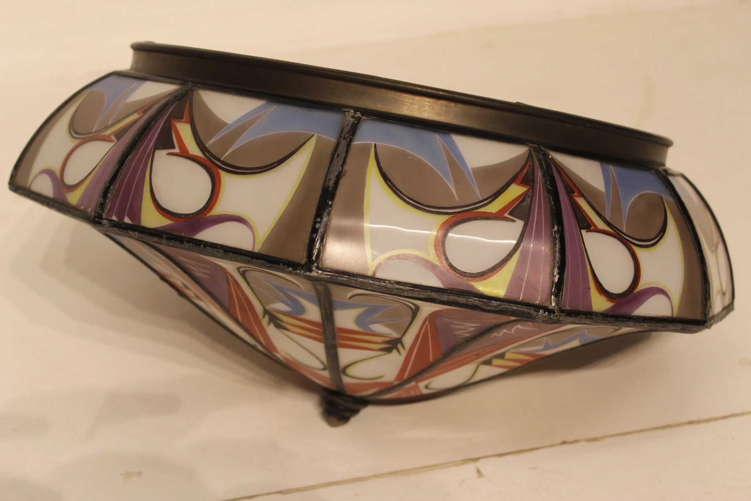 Amsterdamse School gebrandschilderde lamp De Nieuwe Honsel