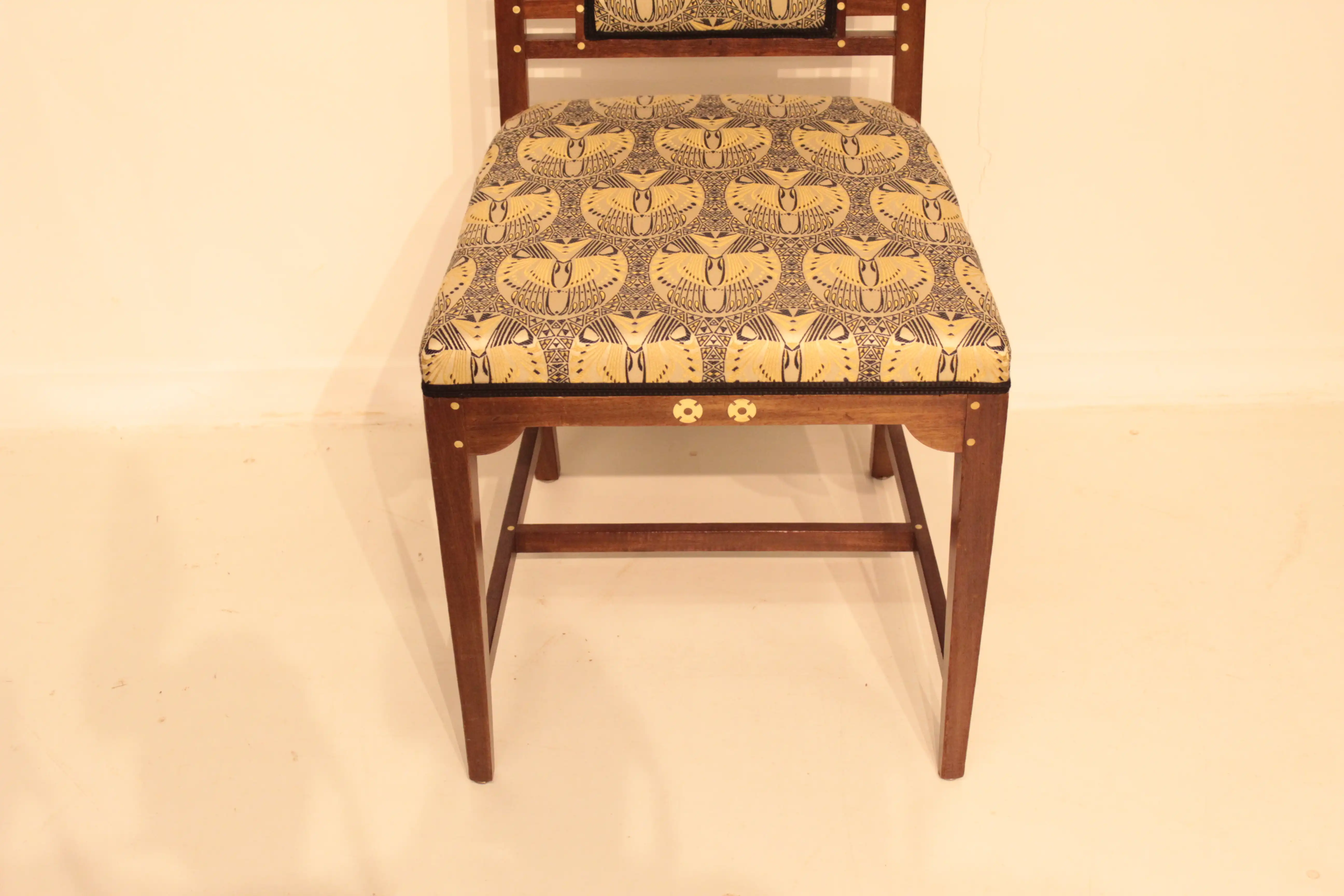 Stoelen Onder den Sint Maarten Nieuwe Kunst