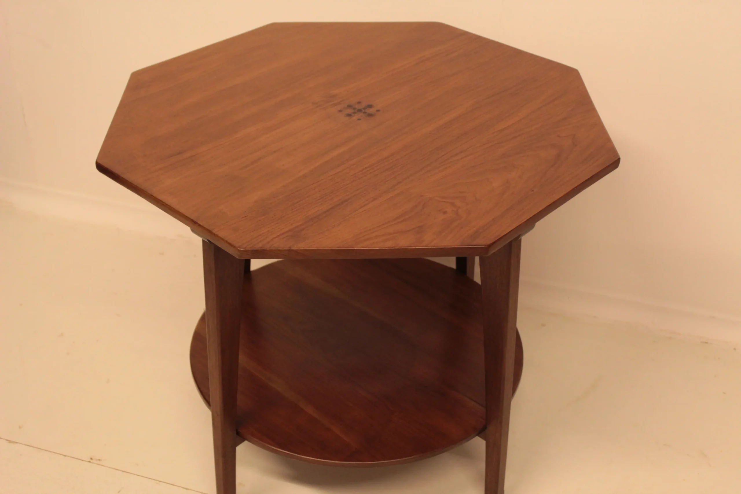 Salontafel Jac. van den Bosch ’t Binnenhuis Nieuwe Kunst
