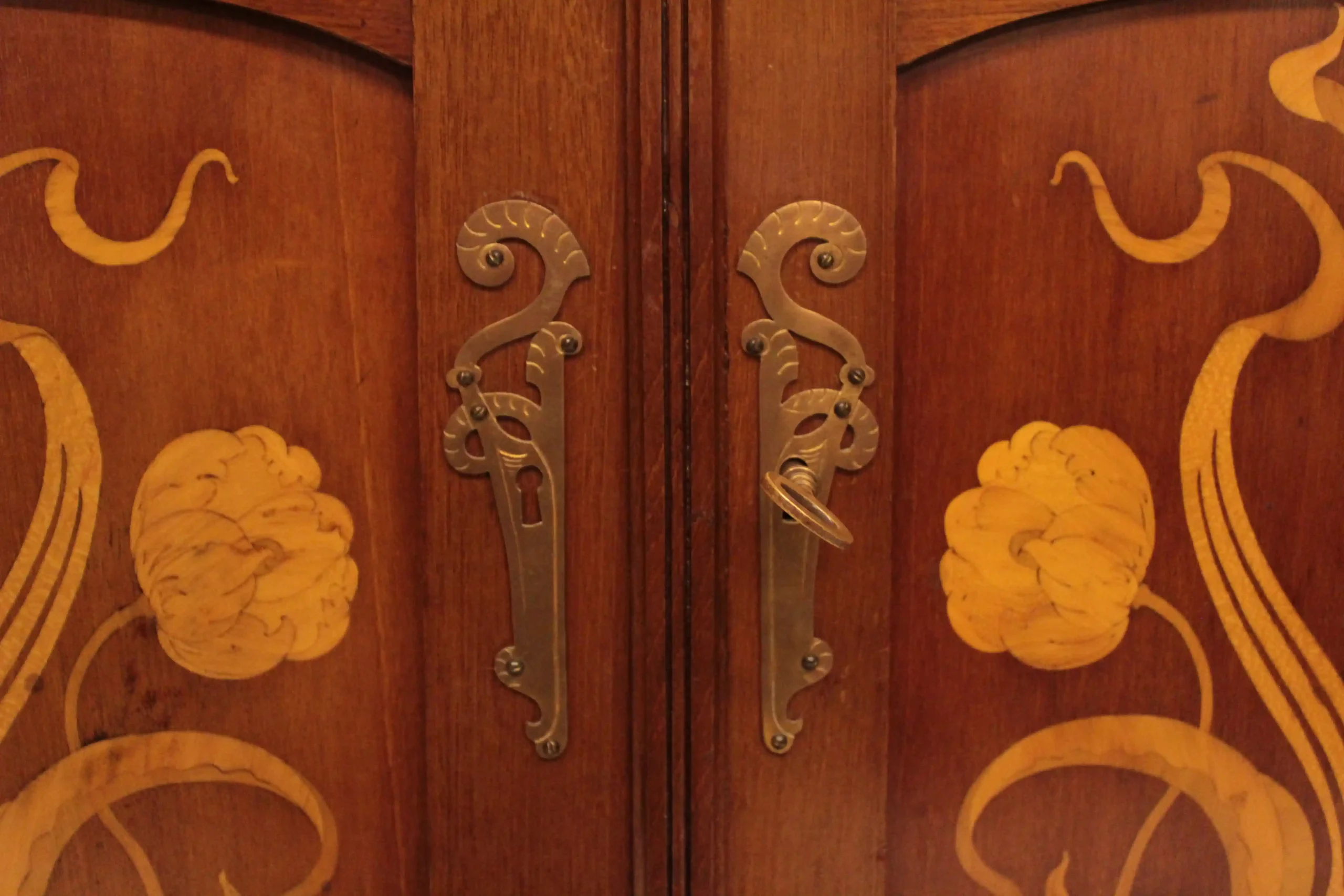 Jugendstil Kast J.B. Hillen