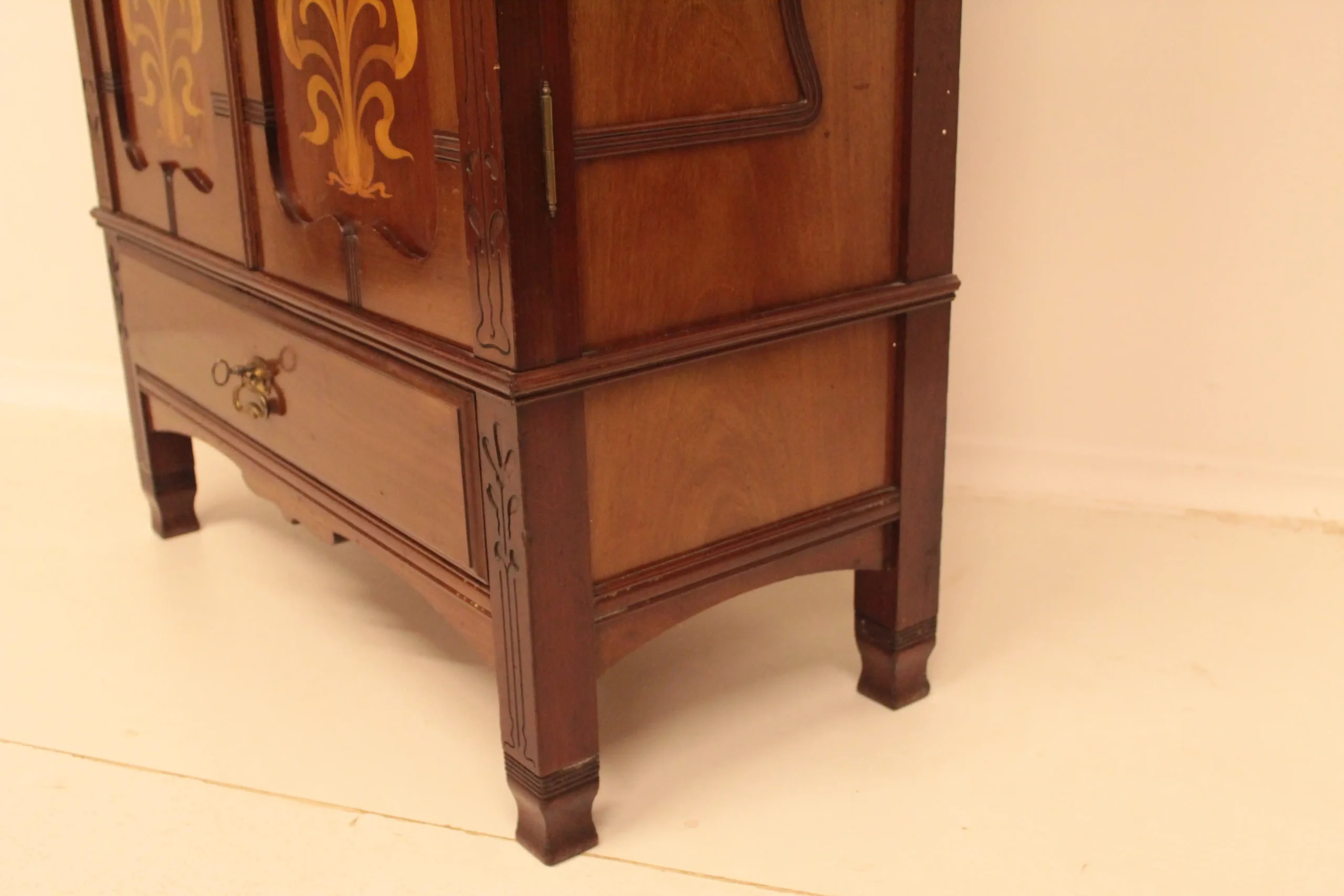 Jugendstil Kast J.B. Hillen